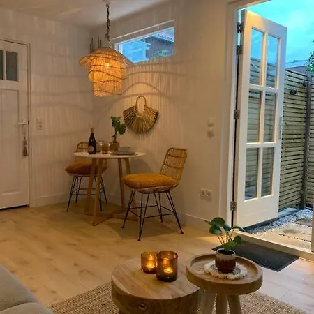 Faya Beachhouse Noordwijk